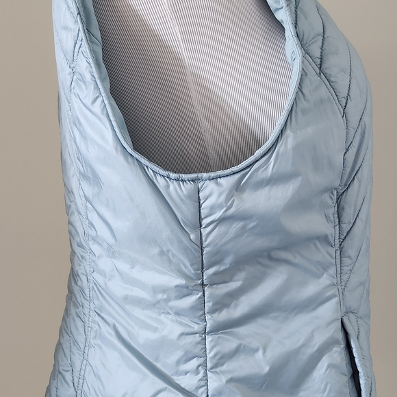 White House Black Market Light Aqua Quilted Vest - Picture 6 of 8